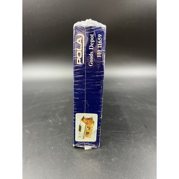 Pola Goods Depot HO Scale Building Kit - Picture 3 of 7